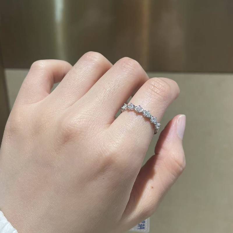 Fashion排戒S925银镀白金Women's Ring定制选款副石Moissanite0.36ct